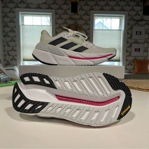 Adidas Men's Adistar CS Running Shoes New in Box [NIB] [NWB]